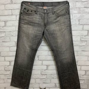 📍True Religion Jeans
